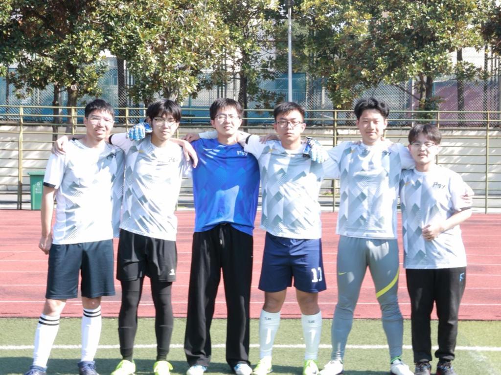 tyc7111cc太阳成集团足球队积极迎战“新生杯”...